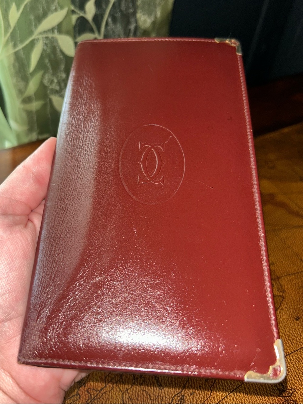 Vintage Cartier Bordeaux Burgundy Leather Long Wallet with Gold Corners -EUC- - Picture 4 of 16